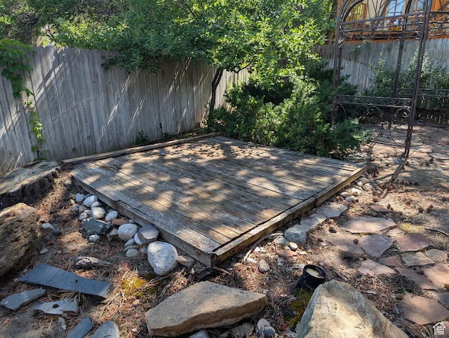 7481 S Castle Hill Cir, Cottonwood Heights, UT 84121 - view of wooden terrace