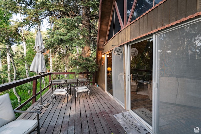 11106 E Greenbriar Rd Unit 462, Heber City, UT 84032 - wooden terrace with outdoor dining space