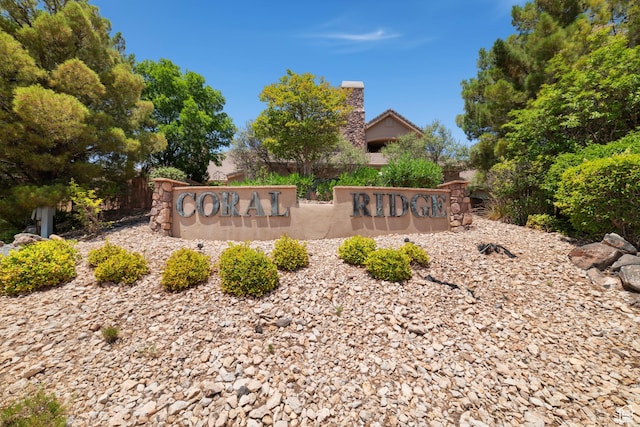2076 N Doral Ct, Washington, UT 84780 - view of community sign