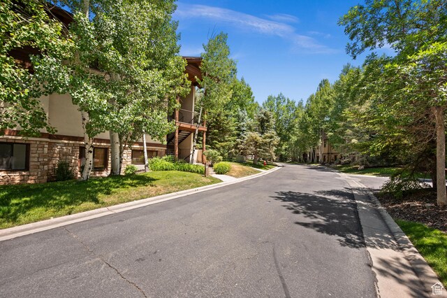 1600 W Pinebrook Blvd Unit F3, Park City, UT 84098 - view of asphalt street with curbs