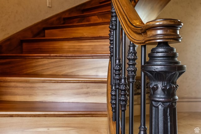 694 W Cephus Rd, Draper, UT 84020 - view of stairs