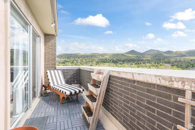 777 E S Temple S Unit 15E, Salt Lake City, UT 84102 - balcony featuring a mountain view