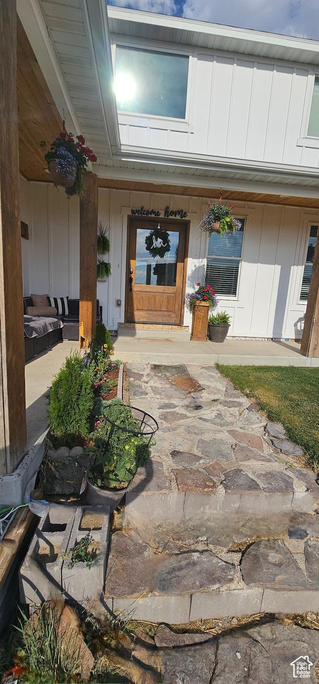 1275 S Lawrence Rd, Huntington, UT 84528 - view of covered porch