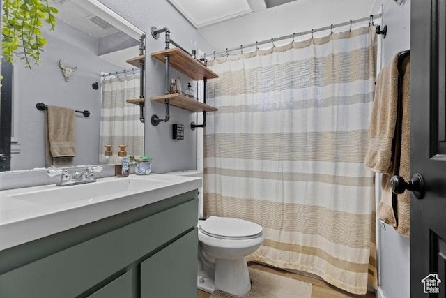 246 S 475 E, Enterprise, UT 84725 - full bathroom with vanity, a shower with curtain, and wood finished floors