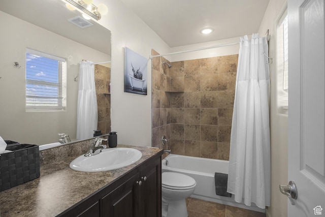 3853 Red Valley Cir Unit 22A1, Moab, UT 84532 - full bath featuring vanity, shower / bath combo with shower curtain, and tile patterned flooring