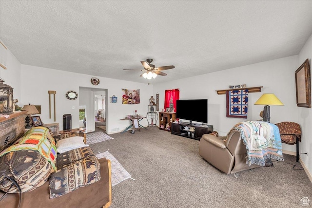 373 N 400 W, Cedar City, UT 84721 - carpeted living area with a textured ceiling and ceiling fan