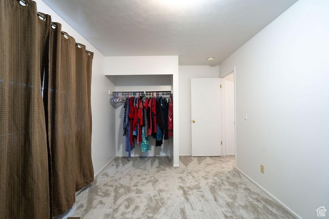 5465 W 5400 S, Kearns, UT 84118 - unfurnished bedroom with carpet and a closet