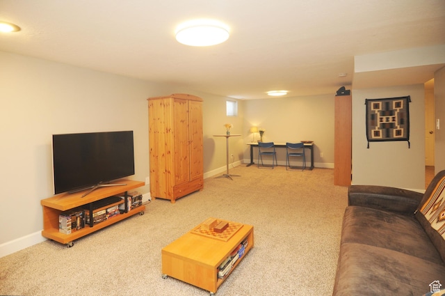 2845 Banbury Rd E, Cottonwood Heights, UT 84121 - living area featuring carpet flooring