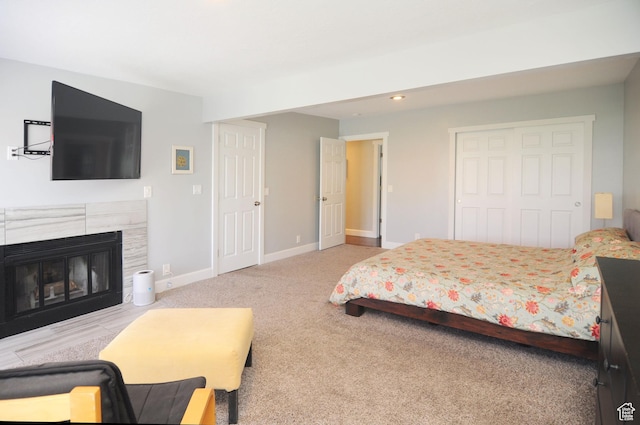 2845 Banbury Rd E, Cottonwood Heights, UT 84121 - bedroom featuring a fireplace with flush hearth, carpet, and recessed lighting