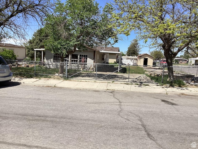684 Fleetwood Dr, Tooele, UT 84074 - photo 5