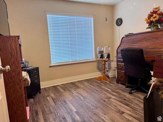 23 S 2200 W, Roosevelt, UT 84066 - home office with wood finished floors and baseboards