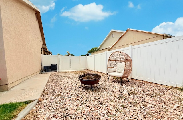 301 S 1350 W, Vernal, UT 84078 - fenced backyard featuring an outdoor fire pit