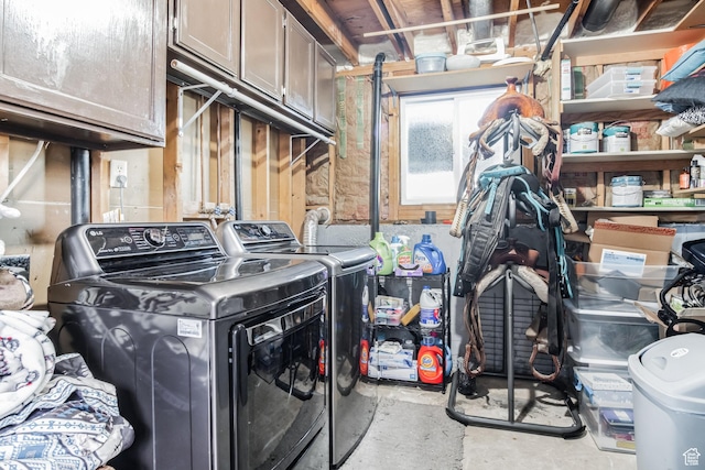 254 W 1600 N, Harrisville, UT 84404 - laundry area with washing machine and clothes dryer and cabinet space