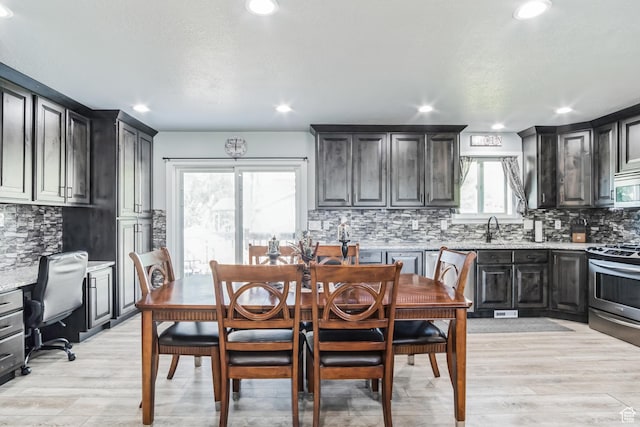 254 W 1600 N, Harrisville, UT 84404 - dining space featuring light wood-type flooring, recessed lighting, and a desk