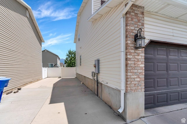 1696 N 2640 W, Lehi, UT 84043 - view of home's exterior with a garage