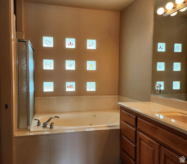 225 N Country Ln Unit 5, St George, UT 84770 - bathroom with vanity and a jetted tub