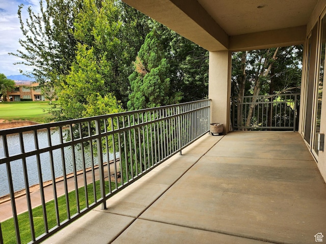 225 N Country Ln Unit 5, St George, UT 84770 - balcony featuring a water view