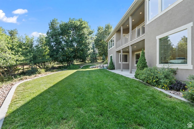 1155 S Eagle Nest Dr, Woodland Hills, UT 84653 - view of grassy yard featuring a patio