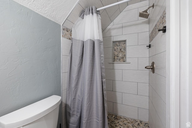 192 E 2200 N, Lehi, UT 84043 - full bath with tiled shower and a textured wall