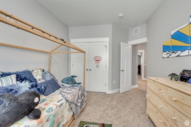 467 E Island View Cir N, Farmington, UT 84025 - bedroom with carpet floors and a closet