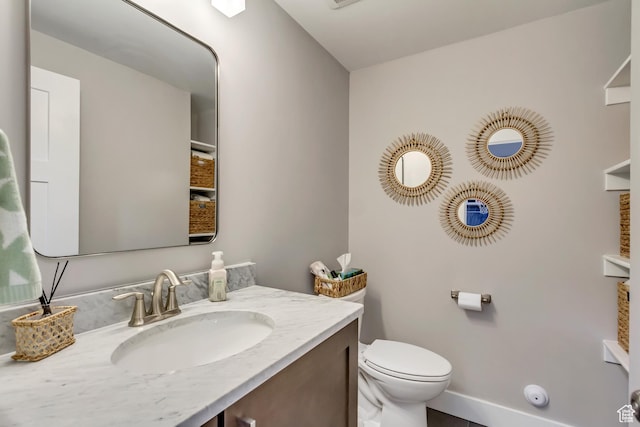 467 E Island View Cir N, Farmington, UT 84025 - bathroom featuring toilet and vanity