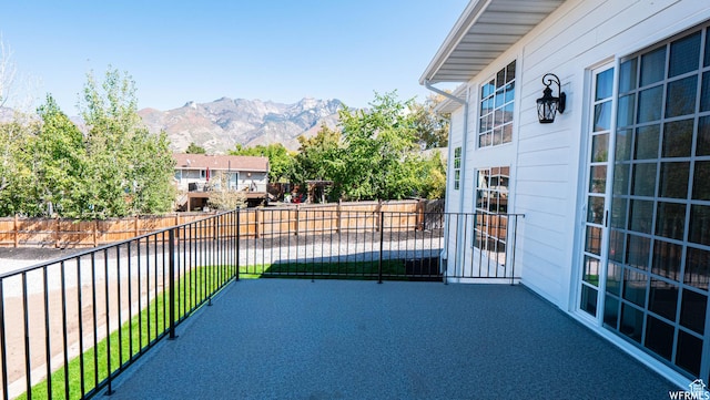 2295 E Woodchuck Way, Sandy, UT 84093 - balcony featuring a mountain view