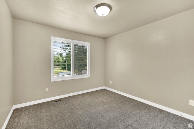 1028 W 950 N, Layton, UT 84041 - unfurnished room with dark carpet