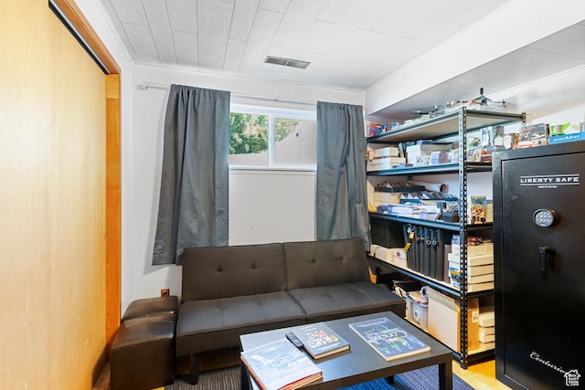 1851 N Main St, Centerville, UT 84014 - view of sitting room