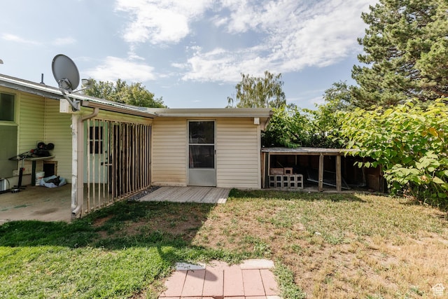 547 E 170 S, Logan, UT 84321 - back of property featuring a lawn