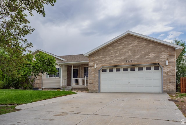 209 Country Club Dr, Stansbury Park, UT 84074 - photo 1