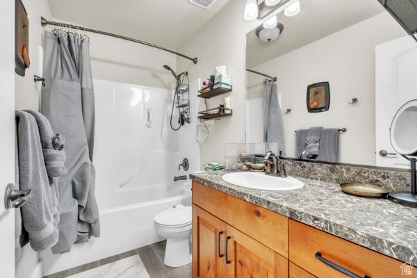 2330 E Meadow Lark Ln, North Logan, UT 84341 - full bath featuring shower / bath combo and vanity