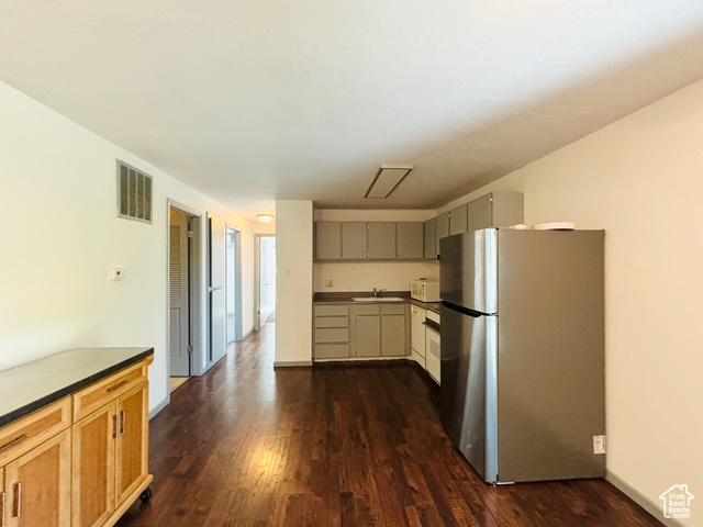 333 E 4500 S Unit 13, Murray, UT 84107 - photo 1