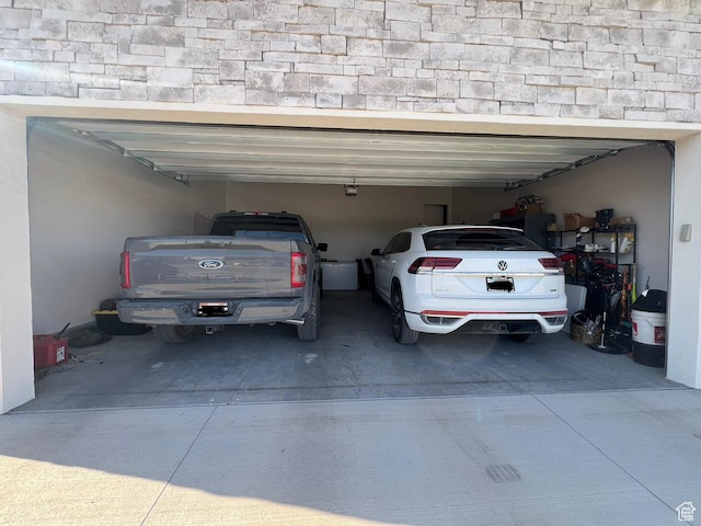 420 W 350 N, Gunnison, UT 84634 - garage featuring driveway