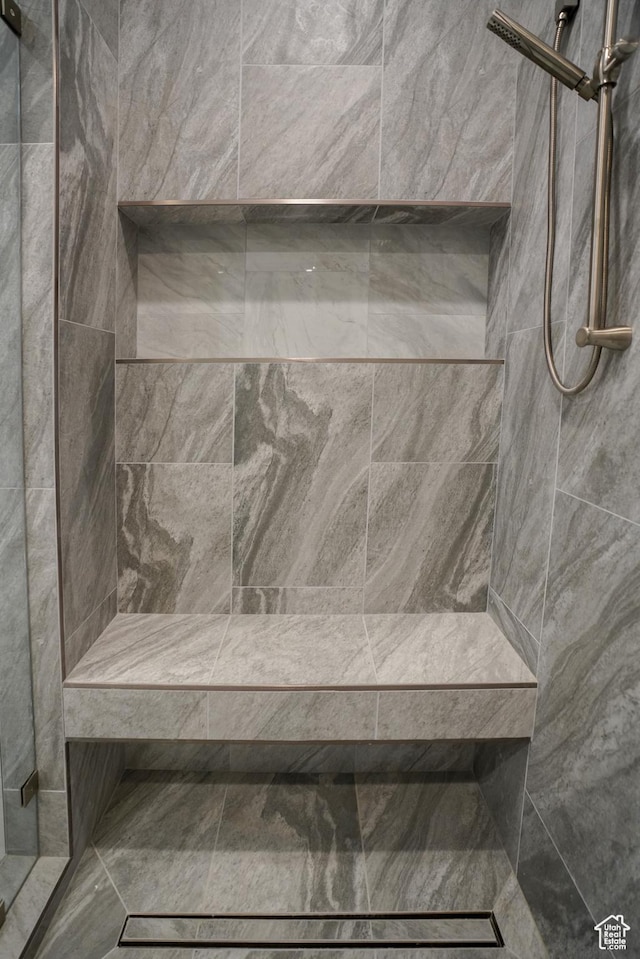 9281 E Rdg Pine Dr, Heber City, UT 84032 - full bath featuring tiled shower