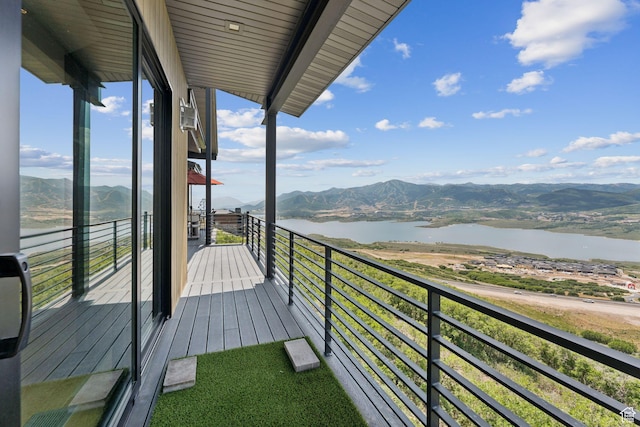 11515 N White Tail Ct, Hideout, UT 84036 - balcony with a water and mountain view