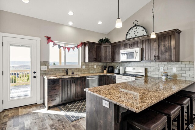 2072 S Sweetwater Parkway Park E Unit 33, Garden City, UT 84028 - photo 11