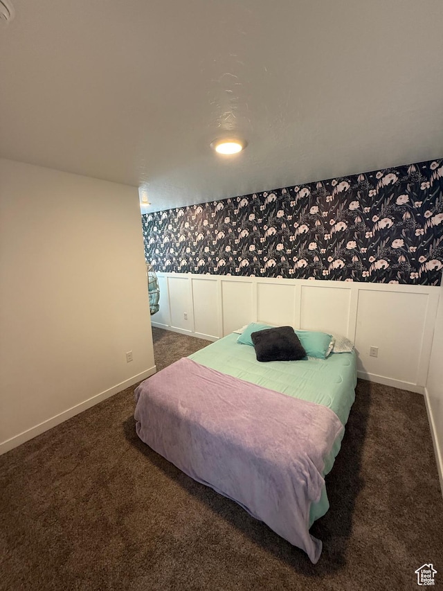 1144 E Trident Dr S, Saratoga Springs, UT 84045 - bedroom featuring carpet and wallpapered walls