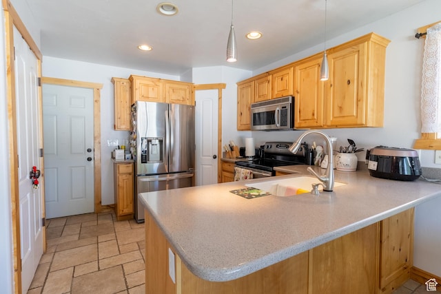 4091 W Juniper Hills Dr, South Jordan, UT 84095 - kitchen with stainless steel appliances, a peninsula, recessed lighting, hanging light fixtures, and light stone finish flooring