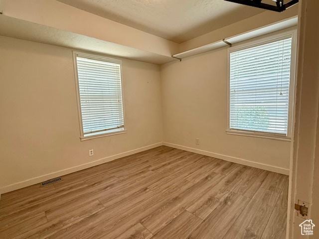 624 N 500 W, Vernal, UT 84078 - empty room featuring light wood-type flooring and baseboards