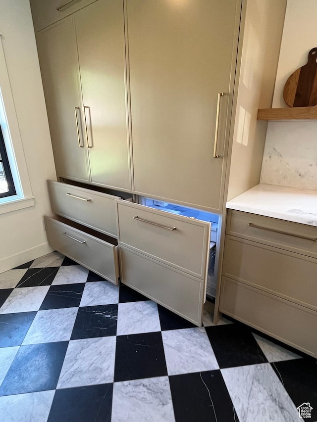 2487 S Beverly St E, Salt Lake City, UT 84106 - view of closet