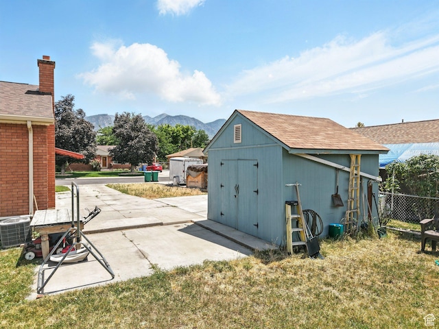 920 S 150 E, Orem, UT 84058 - view of shed featuring a mountain view
