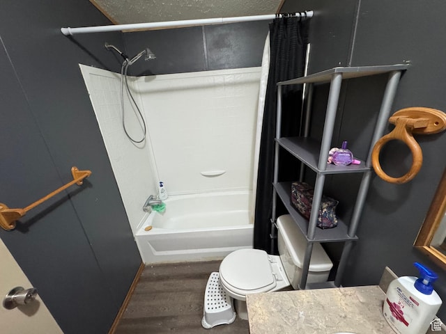 1082 W 650 S, Vernal, UT 84078 - full bathroom with shower / tub combo and wood finished floors