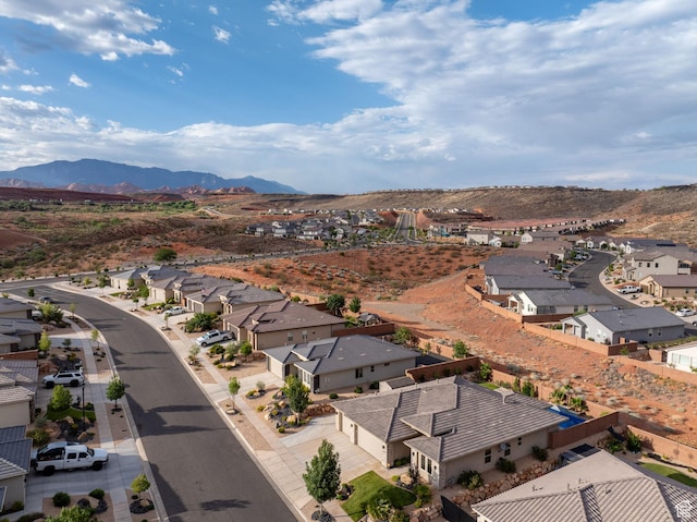 886 N Sandy Talus Dr, Washington, UT 84780 - aerial perspective of suburban area featuring a mountainous background