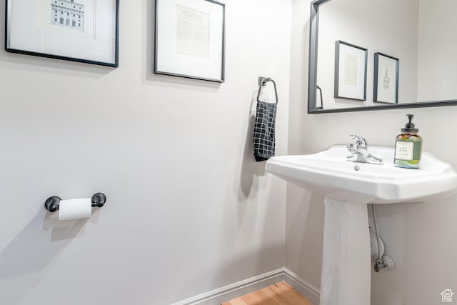 17 S Belmont Dr, Farmington, UT 84025 - bathroom with wood finished floors and baseboards