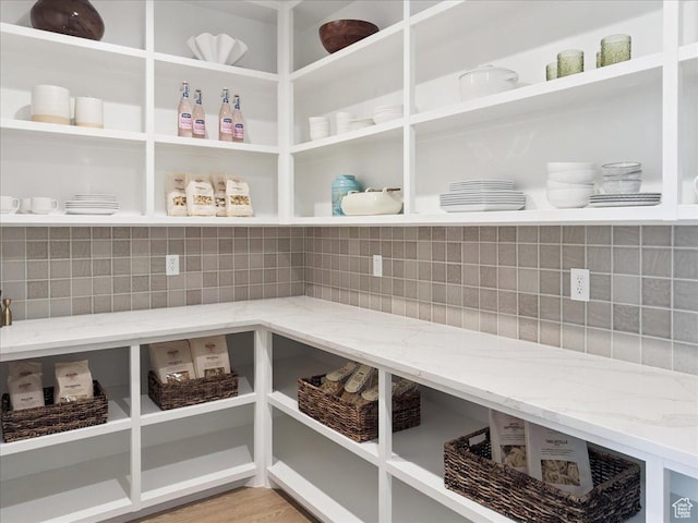 1649 W Pheasant Meadow Dr, Kaysville, UT 84037 - view of pantry