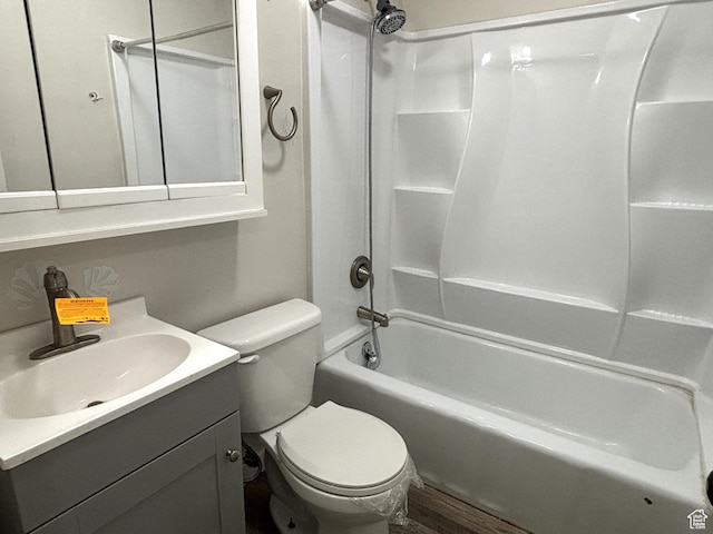 519 Edgehill Pl, East Carbon, UT 84520 - full bath featuring vanity and bathing tub / shower combination