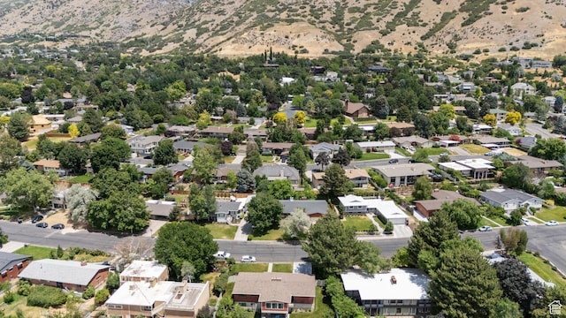 3020 Cherokee Ln, Provo, UT 84604 - aerial view of residential area featuring a mountain backdrop