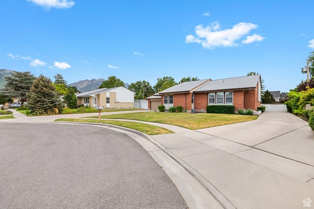 1884 E Jeremy Ct, Murray, UT 84121 - photo 3
