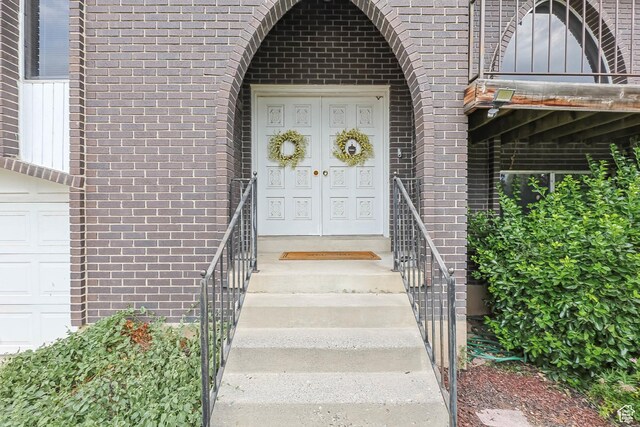 8614 S Buena Vista Dr E, Sandy, UT 84094 - view of exterior entry with brick siding