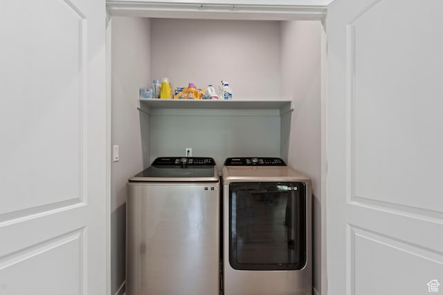 1288 Lincoln Ave, Ogden, UT 84404 - washroom featuring washer and dryer